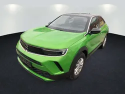 Matcha green/ikone gruen (metallic) Gebraucht 2021 Opel Mokka SUV | 16.490 € (Superpreis)