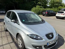 Grau Gebraucht 2006 Seat Altea Van / Kleinbus | 2.200 € (Guter Preis)