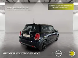 Blau Gebraucht 2022 Mini Cooper SE Kleinwagen | 18.990 € (Etwas zu teuer)
