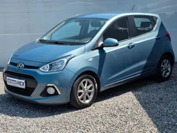 Aqua sparkling / met (metallic) Gebraucht 2016 Hyundai i10 Kleinwagen | 8.200 € (Fairer Preis)