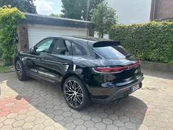 Schwarz Gebraucht 2023 Porsche Macan SUV | 74.400 € (Fairer Preis)