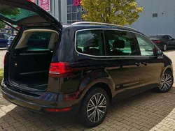 Schwarz Gebraucht 2016 VW Sharan Allstar Van / Kleinbus | 9.990 € (Teuer)