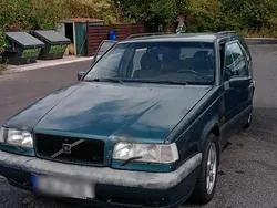Grün Gebraucht 1994 Volvo 850 Kombi | 1.890 €