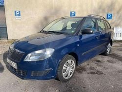 Pacificblau Gebraucht 2011 Skoda Fabia Active Kombi | 1.990 € (Guter Preis)