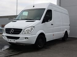 Weiß metallic Gebraucht 2007 Mercedes Sprinter Van | 6.799 € (Guter Preis)