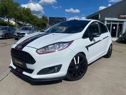Frozen white Gebraucht 2017 Ford Fiesta ST-Line Kleinwagen | 9.899 € (Guter Preis)
