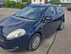 Blau Gebraucht 2009 Fiat Grande Punto Kleinwagen | 1.900 € (Fairer Preis)