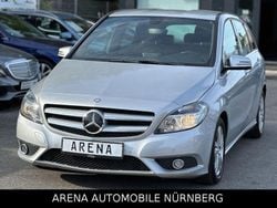 Silber Gebraucht 2012 Mercedes B200 Van / Kleinbus | 9.999 € (Fairer Preis)
