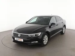 Schwarz Gebraucht 2018 VW Passat Comfortline Limousine | 21.850 € (Fairer Preis)