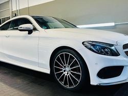 Weiß Gebraucht 2016 Mercedes C180 AMG line Coupé | 17.990 €