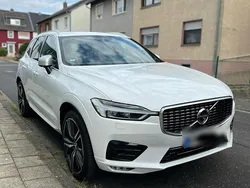 Weiß Gebraucht 2017 Volvo XC60 R-Design SUV | 28.500 € (Fairer Preis)