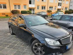 Grau Gebraucht 2014 Mercedes C200 Kombi | 7.900 € (Fairer Preis)