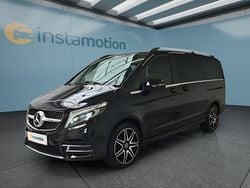 Schwarz Gebraucht 2021 Mercedes V300 Van / Kleinbus | 55.049 € (Etwas zu teuer)