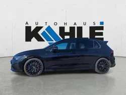 Grenadillschwarz Gebraucht 2024 VW Golf VIII R Kleinwagen | 42.990 € (Fairer Preis)