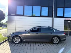 Grau Gebraucht 2017 BMW 750L Limousine | 28.999 € (Superpreis)