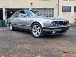 Silber Gebraucht 1988 BMW 530 Limousine | 9.500 €