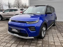Blau Gebraucht 2024 Kia Soul Inspiration SUV | 31.990 €