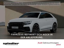 Gletscherweiß metallic Gebraucht 2022 Audi Q8 Competition SUV | 75.980 € (Etwas zu teuer)