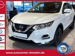 Weiß Gebraucht 2020 Nissan Qashqai N-Connecta SUV | 13.980 € (Guter Preis)