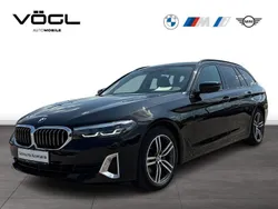 Schwarz Gebraucht 2022 BMW 520 Sport Line Kombi | 27.870 € (Fairer Preis)