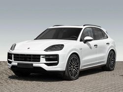 Carraraweißmetallic Neu 2025 Porsche Cayenne SUV | 145.765 € (Etwas zu teuer)