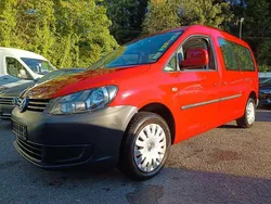Rot Gebraucht 2015 VW Caddy Maxi Team Van / Kleinbus | 9.600 € (Superpreis)