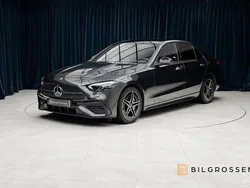 Grau Gebraucht 2023 Mercedes C300 AMG line SUV | 42.840 €