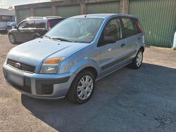 Blau Gebraucht 2005 Ford Fusion Limousine | 1.999 € (Guter Preis)