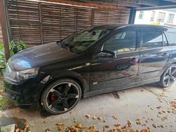 Schwarz Gebraucht 2006 Opel Astra OPC Kombi | 1.700 € (Superpreis)