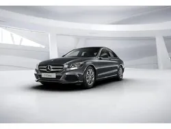 Grau Gebraucht 2016 Mercedes C180 Avantgarde Limousine | 12.800 € (Superpreis)