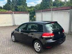 Schwarz Gebraucht 2011 VW Golf VI Limousine | 3.799 € (Guter Preis)