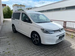 Weiß Gebraucht 2023 VW Caddy Style Van / Kleinbus | 31.990 € (Fairer Preis)