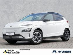Chalk white / phantom black ro / met Gebraucht 2021 Hyundai Kona Trend SUV | 20.480 € (Guter Preis)