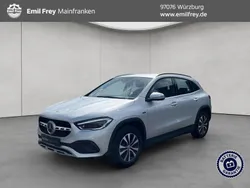 Silber Gebraucht 2021 Mercedes GLA250 Style SUV | 33.955 € (Fairer Preis)