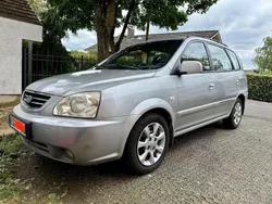 Silber Gebraucht 2002 Kia Carens 2 Van / Kleinbus | 1.200 € (Guter Preis)