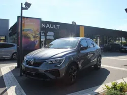 Gray m Gebraucht 2021 Renault Arkana Bose Edition SUV | 20.890 € (Teuer)