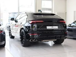 Nero helene Gebraucht 2023 Lamborghini Urus SUV | 288.800 €