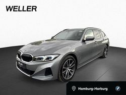 Skyscraper grau (grau) Gebraucht 2022 BMW 320 Shadowline Kombi | 33.333 € (Etwas zu teuer)