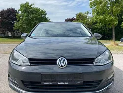 Grau Gebraucht 2015 VW Golf VII LOUNGE Limousine | 7.600 € (Guter Preis)
