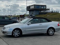 Silber Gebraucht 2004 Mercedes CLK200 Cabrio | 9.500 €