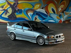 Silber Gebraucht 1995 BMW 318 Limousine | 6.000 €