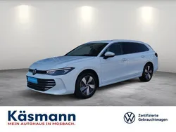 Pure white Gebraucht 2024 VW Passat Business Kombi | 30.950 € (Fairer Preis)
