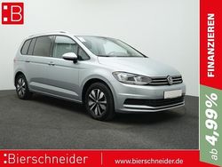 Silber Gebraucht 2024 VW Touran Move Van / Kleinbus | 30.950 € (Superpreis)