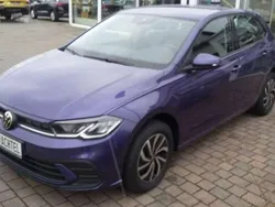 Vibrant violet metallic Gebraucht 2023 VW Polo Life Limousine | 18.290 € (Fairer Preis)