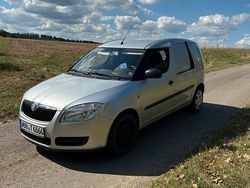 Silber Gebraucht 2008 Skoda Roomster Van / Kleinbus | 1.649 € (Fairer Preis)