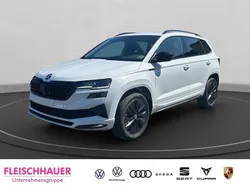 Weiss Neu 2025 Skoda Karoq SportLine SUV | 45.790 € (Teuer)
