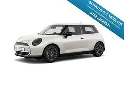 Nanuq white Neu 2025 Mini Cooper SE Kleinwagen | 29.970 € (Guter Preis)