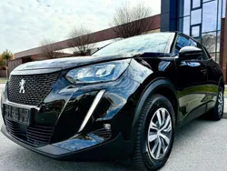 Schwarz Gebraucht 2022 Peugeot 2008 Allure SUV | 19.100 € (Fairer Preis)