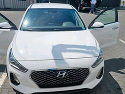 Weiß Gebraucht 2017 Hyundai i30 Comfort Limousine | 12.999 € (Teuer)