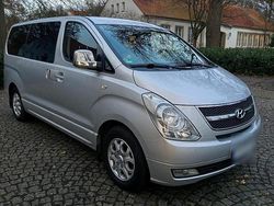 Silber Gebraucht 2010 Hyundai H-1 Van | 8.500 €